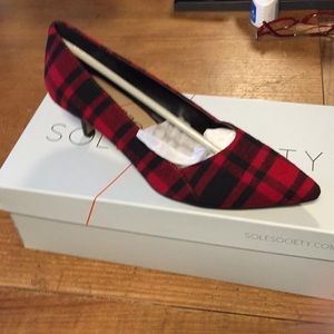 Red plaid shoes